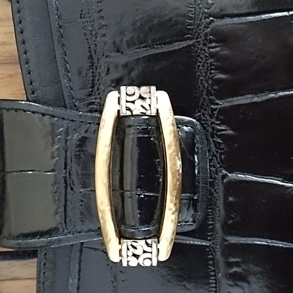 Brighton Crossbody Bag - Picture 4 of 11